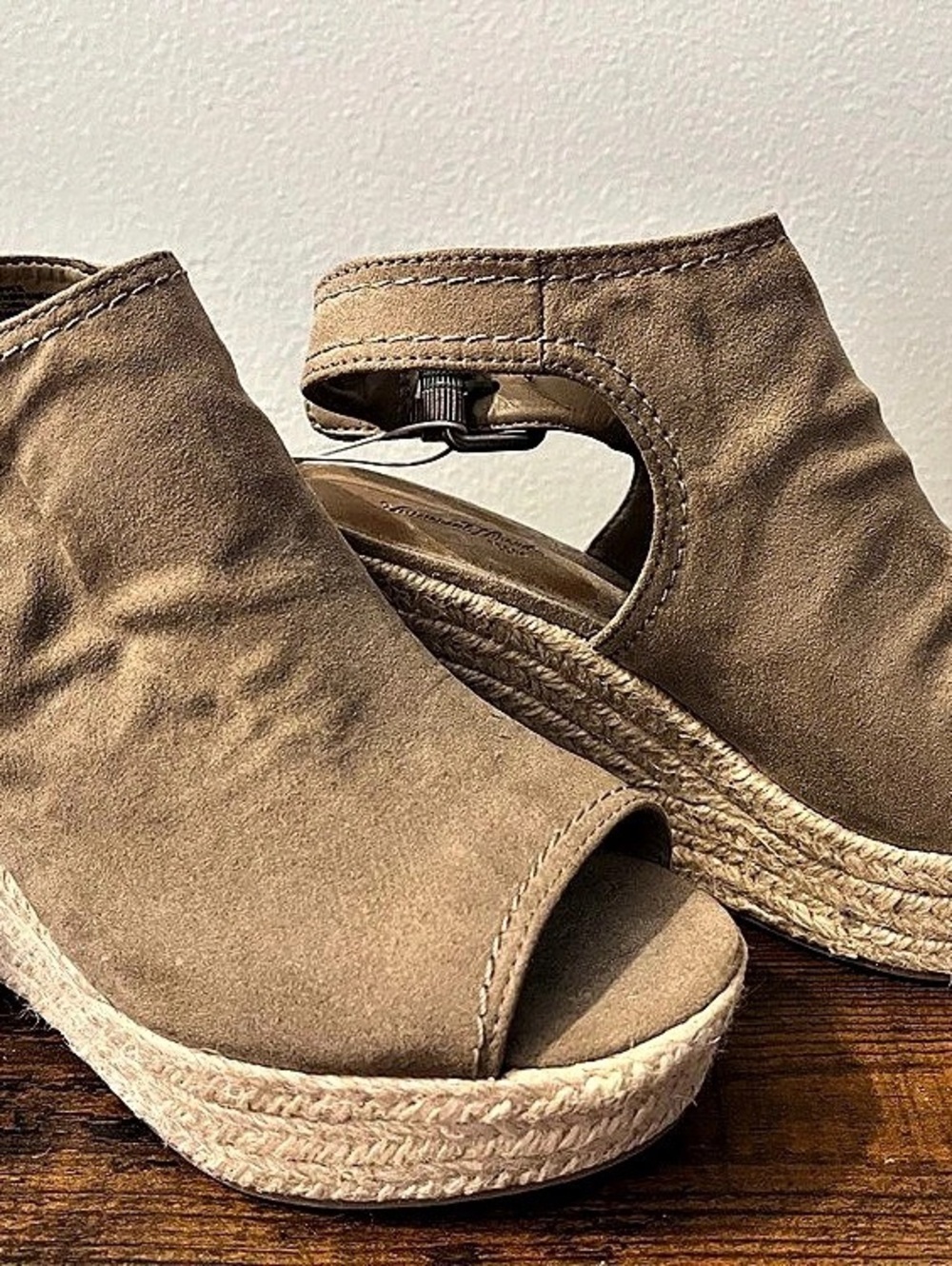 Universal Thread Open Toe Espadrille Wedges Brown US 6.5